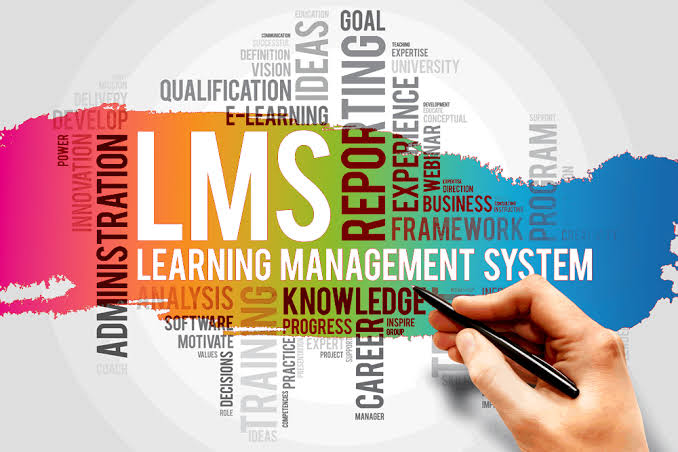 Learning Management System (LMS): Expert Buyer’s Checklist
